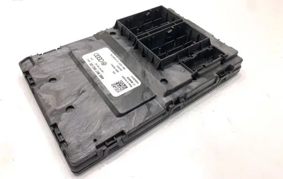 Audi Q8 Central body control module 4N0907063DE