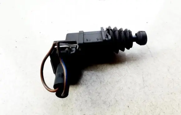 Volkswagen PASSAT B4 Bonnet alarm switch sensor 0205001012
