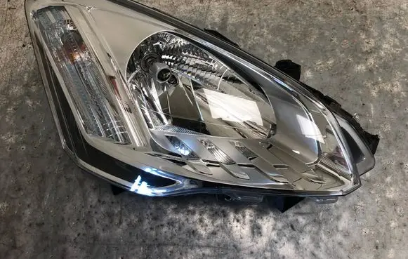 Citroen Berlingo Headlight/headlamp 9806306580-BILI 9806306580