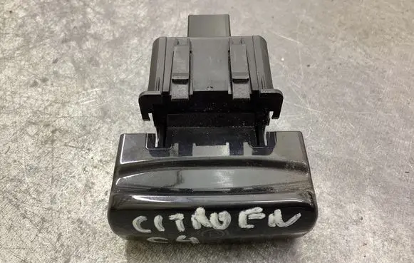 Citroen C4 I Picasso Hand parking brake switch 9659793877