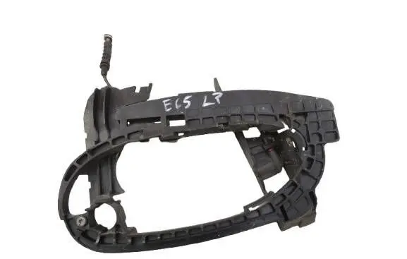 BMW 7 E65 E66 Front door exterior handle/bracket 7013701705