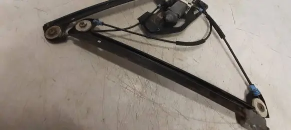 BMW 7 E38 Front door window regulator with motor 8205633