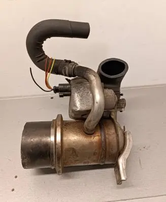 Skoda Octavia Mk3 (5E) EGR valve cooler 04L131512D 392006 V200