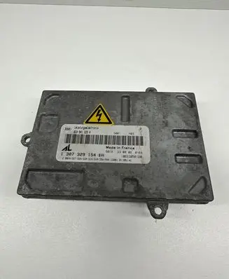 Audi A4 S4 B7 8E 8H Headlight ballast module Xenon 8E0941329A 1307329154