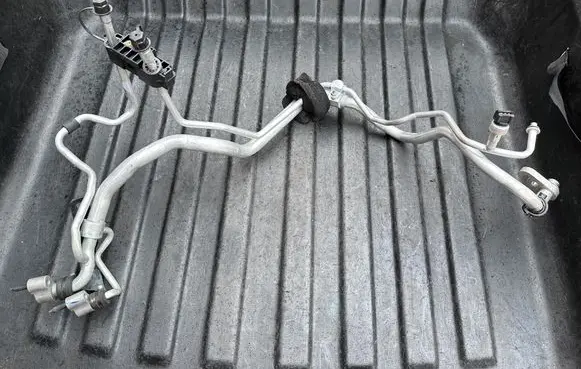 Land Rover Evoque I Air conditioning (A/C) pipe/hose K8D219A834BD HPLA19D594AA