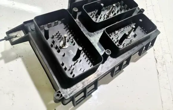 Opel Astra H Fuse box set 13145043 5DK00866850