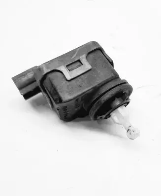 Headlight level adjustment motor