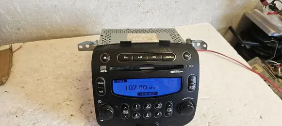 Radio/CD/DVD/GPS head unit