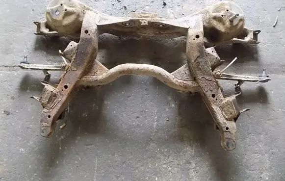Mitsubishi Pajero Rear subframe 