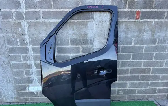 Renault Master III Front door 