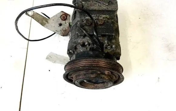 Audi A4 S4 B5 8D Air conditioning (A/C) compressor (pump) 8q0260808
