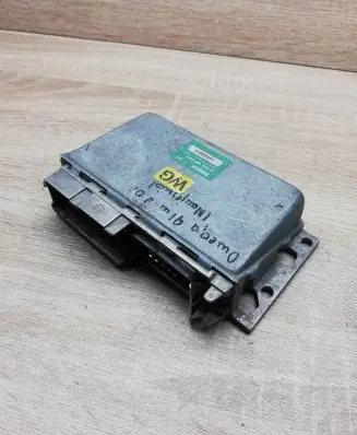 Opel Omega A Engine control unit/module ECU 0265103034