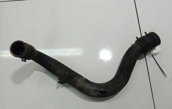 Seat Alhambra (Mk1) Intercooler hose/pipe 7M0145955R