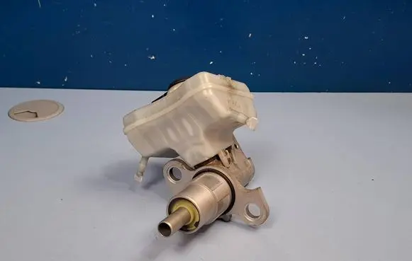 Audi A6 S6 C7 4G Master brake cylinder 8K0611301C