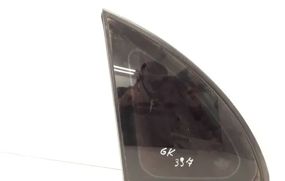 Nissan Almera Tino Rear side window 43R000015 DOT211 M89