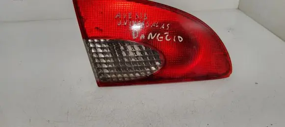 Toyota Avensis T220 Tailgate rear/tail lights 23300