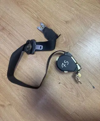 Renault Scenic II - Grand scenic II Front seatbelt