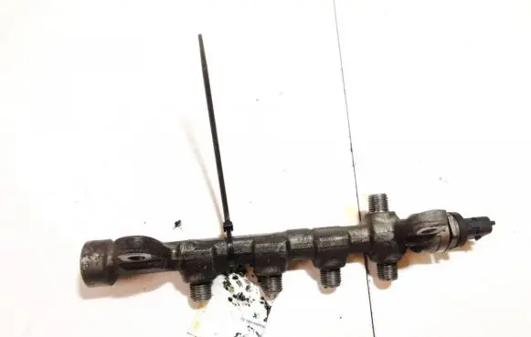 Opel Insignia A Fuel main line pipe 0445214221 55576177