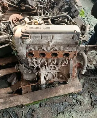 Suzuki Swift I Engine m15a1084580