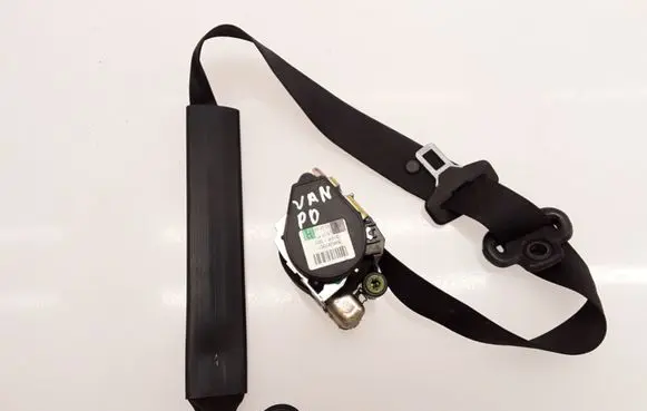 Mercedes-Benz Vaneo W414 Front seatbelt 4148600885