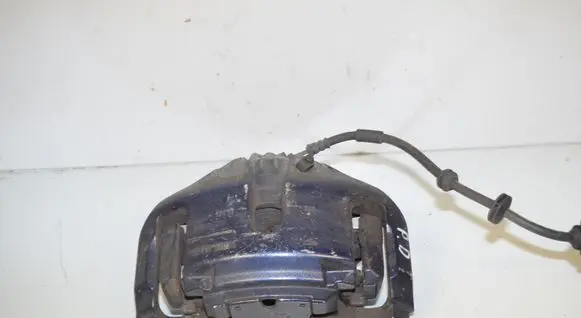 BMW 5 F10 F11 Front brake caliper 6786818 34116786818
