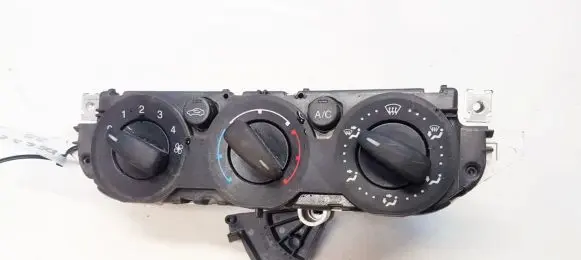 Ford Focus Climate control unit 69607003 3M5T-19980-AD
