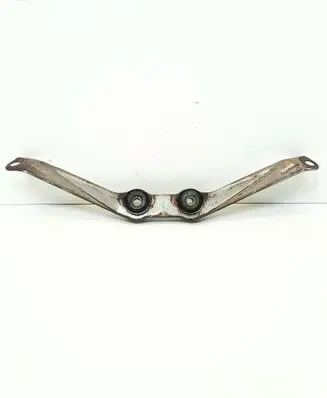 Gearbox mounting bracket
