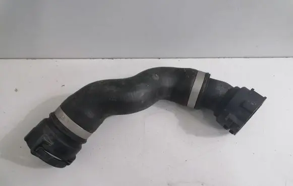 BMW 6 F12 F13 Engine coolant pipe/hose 8511928
