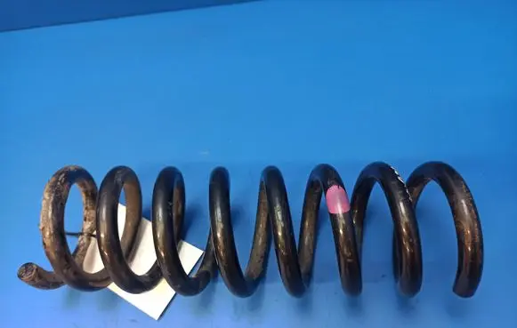 Mercedes-Benz C W204 Rear coil spring