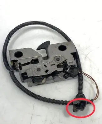 Volkswagen Crafter Engine bonnet/hood lock/catch 7C0823509A