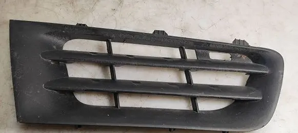 Renault Megane II Front bumper lower grill 8200412380