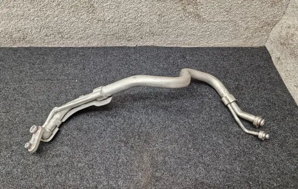Air conditioning (A/C) pipe/hose