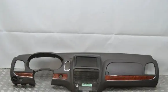 Chrysler Town & Country V Dashboard
