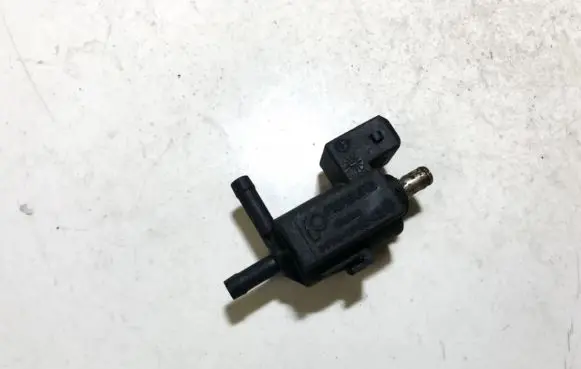 Volvo S80 Turbo solenoid valve 72224003 9155936