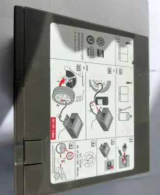 Audi Q5 SQ5 8R Tire air pump compressor 8P0012615A