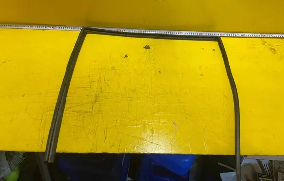 Mazda 6 Rubber seal rear door window/glass 