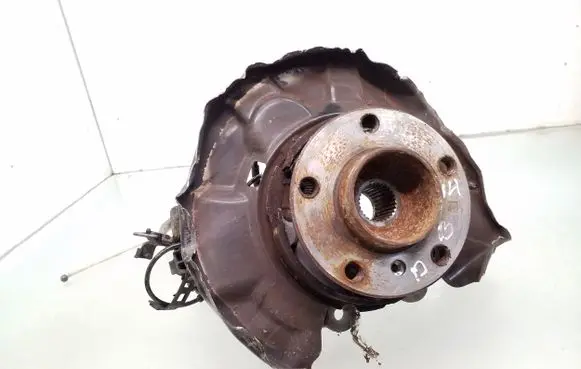 BMW 1 F20 F21 Rear wheel hub spindle/knuckle 170712P