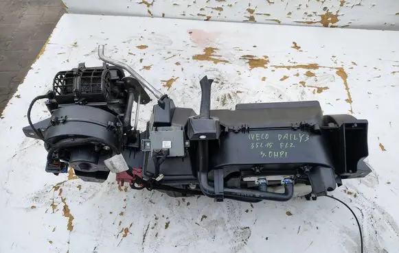 Iveco Daily 35 - 40.10 Interior heater climate box assembly 