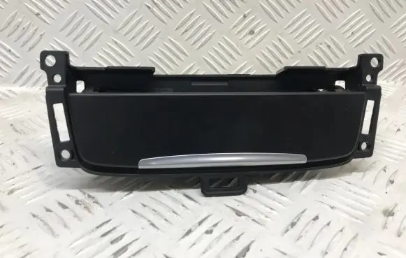 Ford Mondeo MK IV Dashboard storage box/compartment 