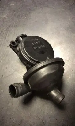 BMW X3 E83 Breather/breather pipe/hose 7503519