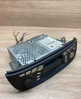 Nissan Almera Tino Radio/CD/DVD/GPS head unit 28113BU015 PN1628V