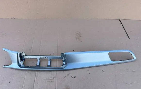Volkswagen T-Roc Dashboard center trim panel 2GA858036A 025409S 24032022