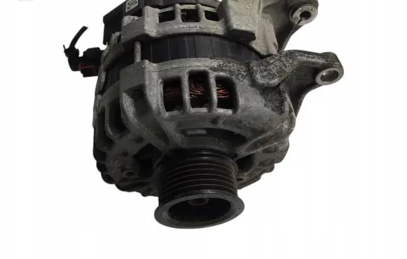 Opel Insignia A Generator/alternator 39007852
