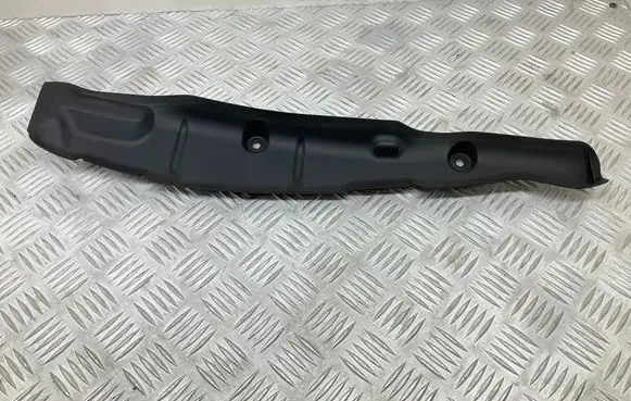 Audi A4 S4 B9 Fender foam support/seal 8W0821111