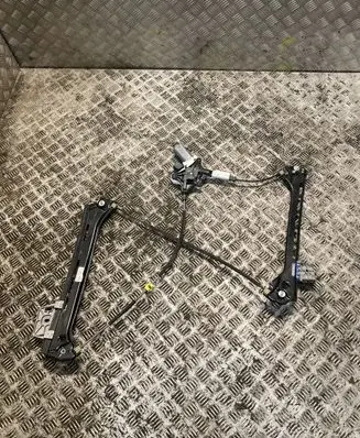 Mercedes-Benz E A207 Front door window regulator with motor 2077200646 A2077200646
