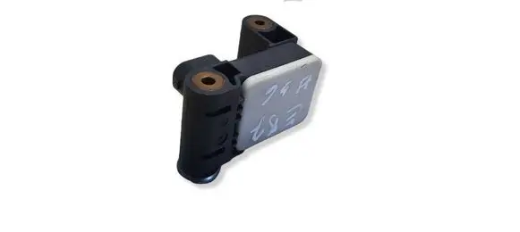 BMW 1 E81 E87 Airbag deployment crash/impact sensor 6911003 0285003900 400941