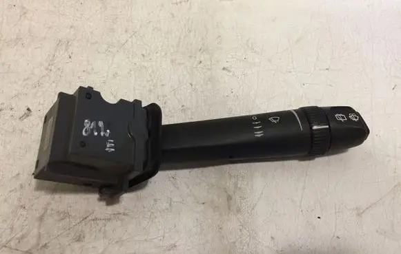 Volvo XC70 Wiper control stalk 8691545 03W22D