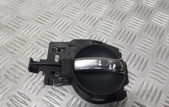 Citroen C2 Front door interior handle