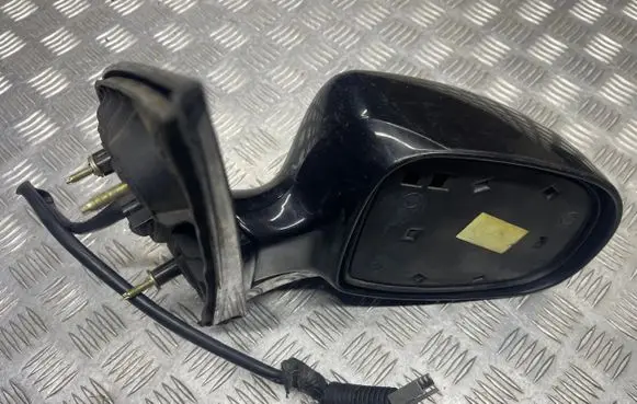 Chrysler Voyager Front door electric wing mirror 63080