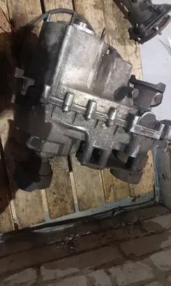 Jeep Grand Cherokee (WJ) Gearbox transfer box case P52098873AC AA640132